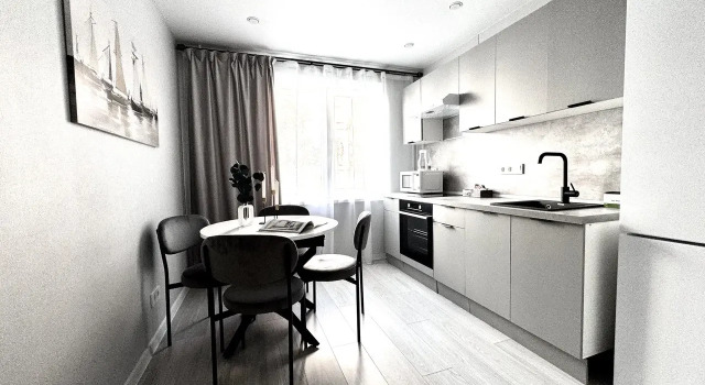 Dachnaya 37 Flat, Prenota Appartamento Hotel a Samara con parcheggio, Parcheggio