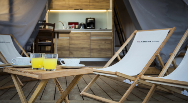 Тент с красивым видом из окна Glamping Olimia Adria village