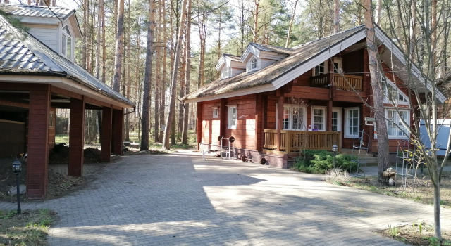 Kottedzh v Vyalkah Private House, Rezervovat Rekreační dům Vyalki 