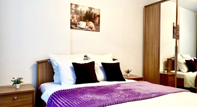 Dvuhkomnatnay Na Sosnovoj 5/1 Flat, Rezervovat Apartmán Hotely v Lyuberetsky District s parkováním, Parkování