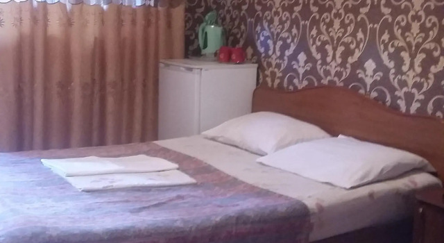 Standard Triple room with balcony Milana Hotel