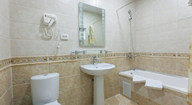 Standard Casal quarto Rayhon Hotel