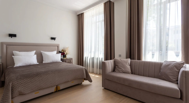 Апартаменты "White Gold" Комплекс апартаментов Grand Royal Residences
