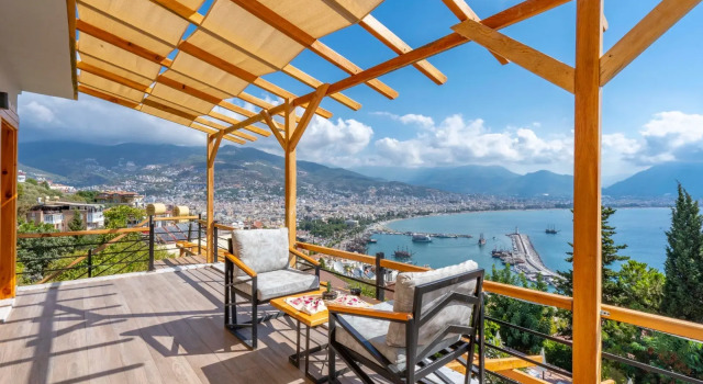 Двухместный номер Standard с балконом и с красивым видом из окна Alanya Castle Apartment