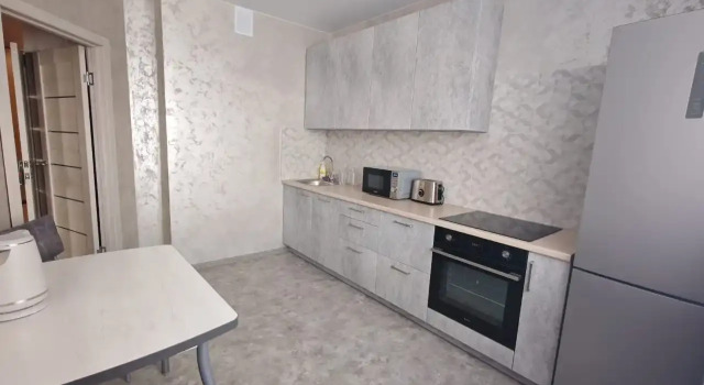 Na Bulvare Arkhitektorov Flat, Prenota Appartamento Omsk Omsky District