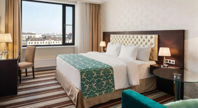 Люкс с 2 комнатами Отель Ramada by Wyndham Kazan City Centre