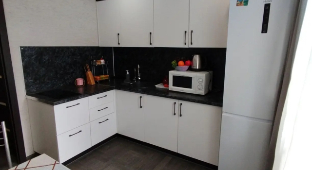 Na Gazovikov 3 Flat, Prenota Appartamento Tjumen' 