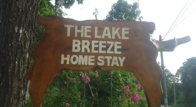 Отель The Lake Breeze, Забронировать Отель Отели Хабарана с парковкой, рядом с Habarana Lake, Парковка