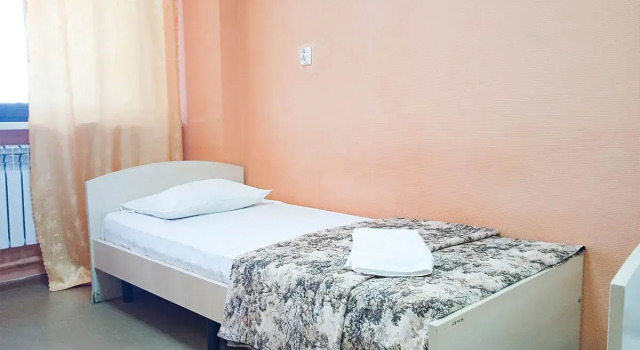 Кровать в общем номере (мужской номер) Мини-отель Smart Hotel Пенза