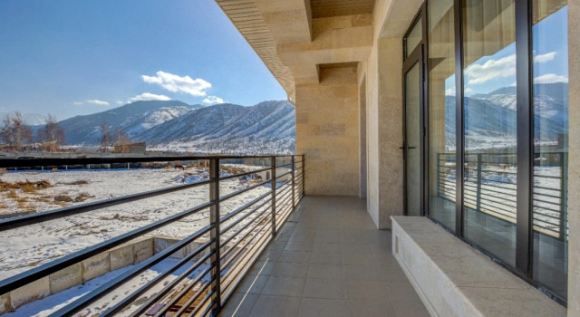 Семейный коттедж с балконом и с красивым видом из окна Отель My Hotel Karakol