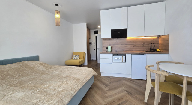 Ulitse Lyotchikov 10 Flat, Book Apartment Sevastopol 