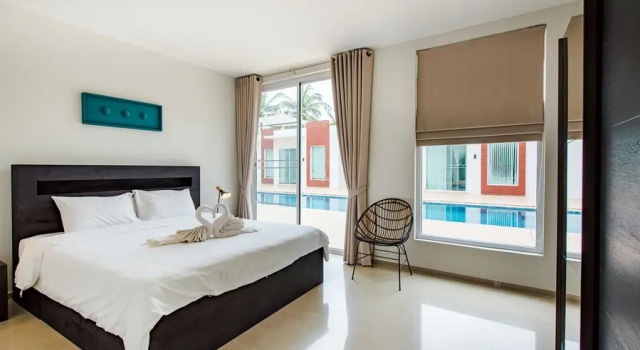 Четырёхместный люкс Pool Roof Terrace Premium с 2 комнатами The Beach Village Resort