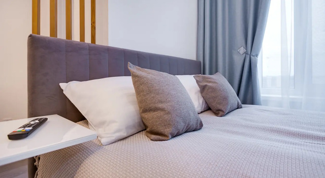 Sovremennaya Studiya V Tikhom Rayone Flat, Rezervovat Apartmán Hotely v Petrohrad s parkováním, Parkování