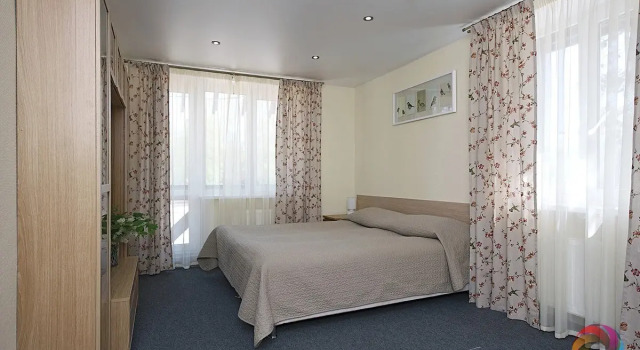 Апартаменты N4 с 4 комнатами Festival Park-Hotel