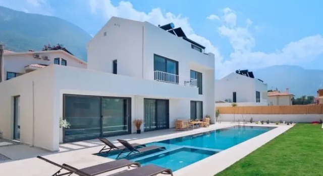 Ion Villa, Rezervovat Vila Hotely v Fethiye Area s bazénem, Bazén