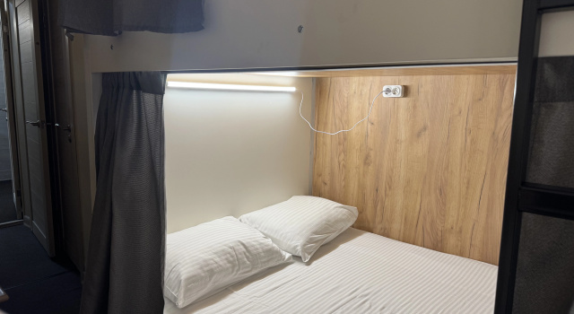 Letto in camerata Kapsulny Sky Hotel