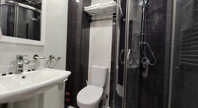 Двухместный номер Standard с балконом и с красивым видом из окна East Gate Бутик-Отель