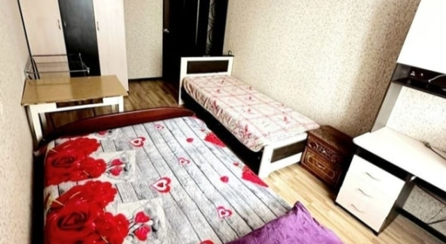 Dvukhkomnatnaya na Artema 152 Flat, Rezervovat Apartmán Hotely v Bashkortostan s parkováním, Parkování