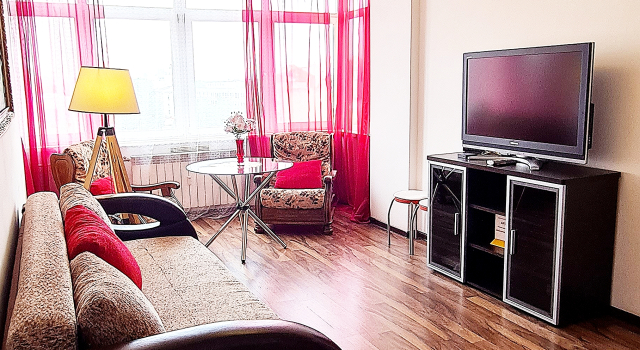 ApartLuxPolinyOsipenko Apartaments, Boek Appartement Hotels in Irkoetsk met parkeren, Parkeren