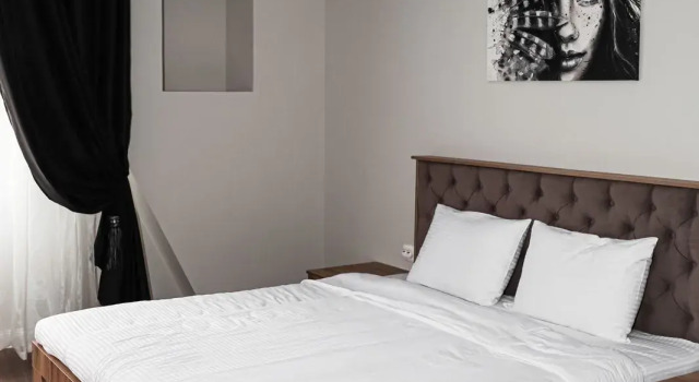 Отель Deluxe Park Z, Забронировать Отель Отели Алматы 3 звезды, рядом с Станция метро Жибек Жолы, 3*