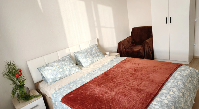 Dvushka Derzkie Koty Milye Pyosiki Flat, Rezervovat Apartmán Hotely v Lyuberetsky District s parkováním, Parkování