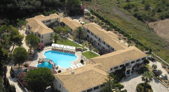 Karavostasi Beach Hotel, Rezervovat Hotel Hotely v Ioannina Regional Unit s bazénem, Bazén