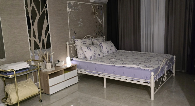 Uyutnaya Odnokomnatnaya Kvartira V Tsentre Goroda Flat, Prenota Appartamento Hotel a Central Russia con parcheggio, Parcheggio