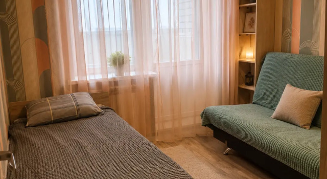 Uyutnaya Dvukhkomnatnaya Kvartira smart Komfort, Prenota Appartamento Hotel a Tatarstan con parcheggio, Parcheggio