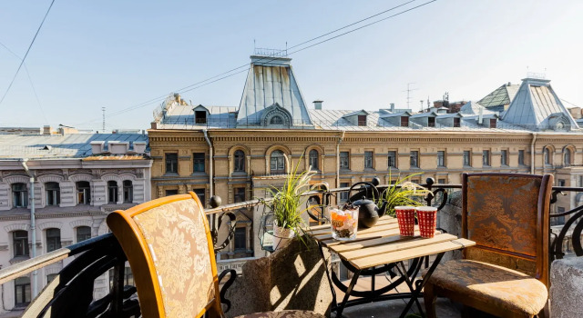 Апартаменты SpbStay на Кирочной 6
