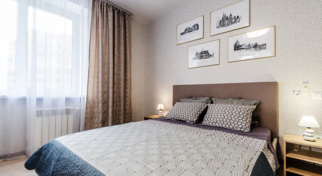 Na Artsybushevskoy 45/4  Flat, Prenota Appartamento Hotel a Samara con parcheggio, Parcheggio