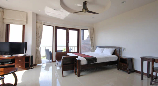 Двухместный люкс Corner с балконом и с красивым видом из окна Sunset Hill Boutique Resort Koh Phangan