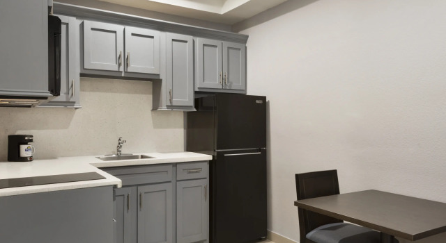 Days Inn and Suites Houston Hobby Airport, Boek Mini-hotel Hotels in Houston met parkeren, Parkeren