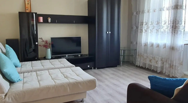Квартира на Проспекте Шахтёров 85А