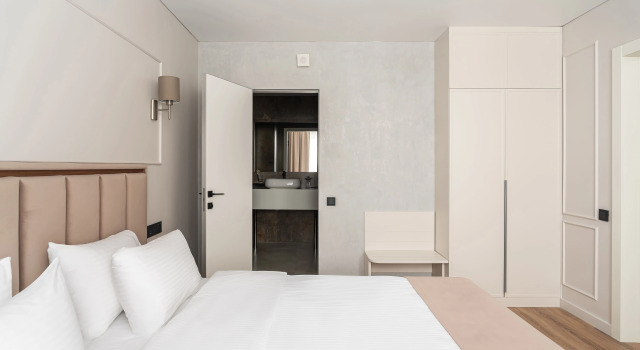 Family Apartment with city view Salut Touristic Hotel Complex