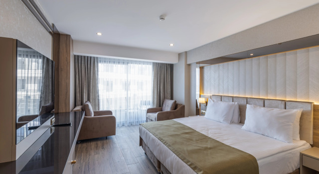 Трёхместный номер Family с балконом Belenli Resort Hotel