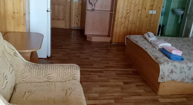 Апартаменты с балконом и с красивым видом из окна Меблированные Комнаты Альбатрос