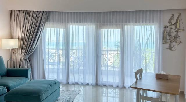 Апартаменты с балконом и с видом на море I Like Al Hamra Palace - Elite Beach & Golf Resort Private Suites