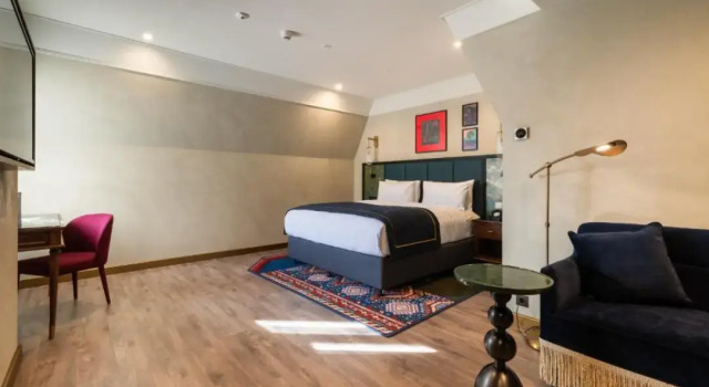 Номер Deluxe с видом на город Hotel Indigo Batumi - Old Town by IHG