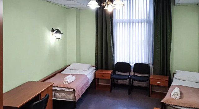 Кровать в общем номере (женский номер) Отель Smart Hotel Ладожский