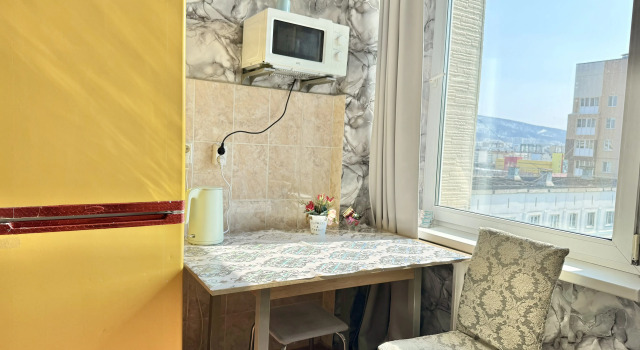 Апартаменты c 1 комнатой с балконом и с красивым видом из окна Квартира Рента 65 на Пограничной 55А