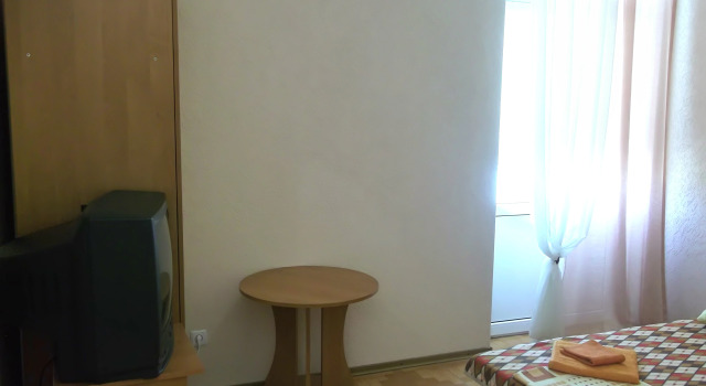 DIM-2 Apartments 4, Book Apartment Koktebel 