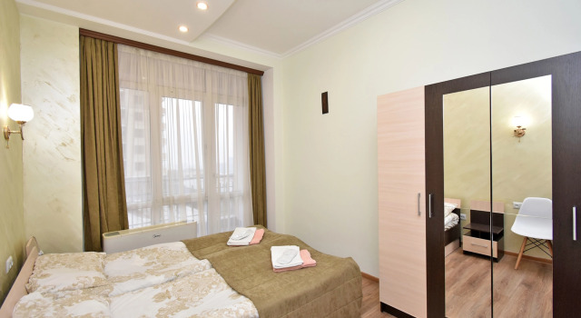 Appartamento 2 camere con balcone e con vista Panorama Hotel