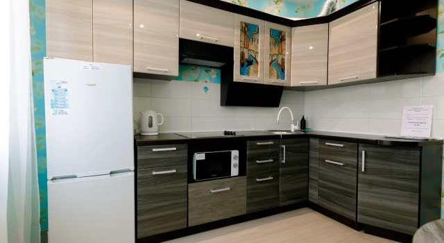 Uyutnaya Odnokomnatnaya Cherez Dorogu Ot Onko Tsentra - 117 Flat, Prenota Appartamento Hotel a Central Russia con parcheggio, Parcheggio
