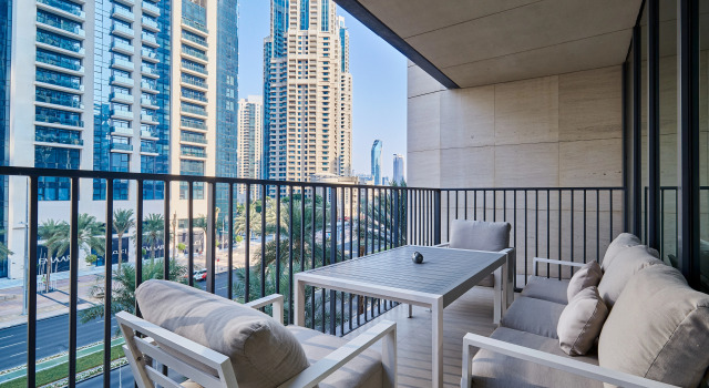 Апартаменты Bnbmehomes  Burj Downtown Ultra-Lux Duplex Marvel - 212, Забронировать Апартаменты/квартира Даунтаун Дубай , рядом с Дубайский аквариум