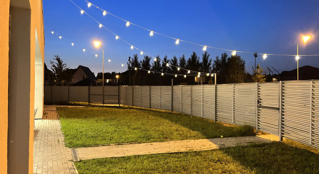 Bely Ponaramny Guest House, Book Guesthouse Hotels in Kirovsky district with Parking, Parking