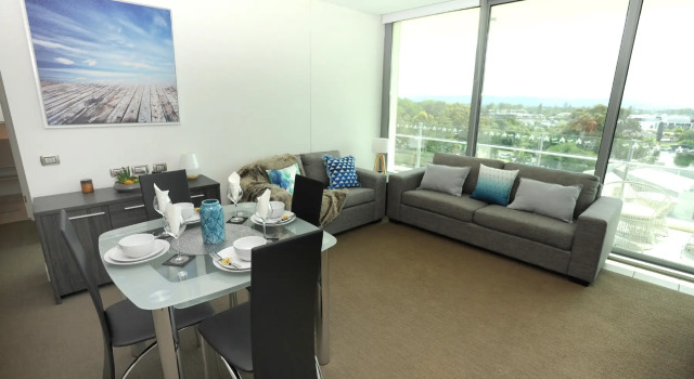 Апартаменты Modern Apartment with Resort Style Living Surfers Paradise, Забронировать Апартаменты/квартира Отели Голд-Кост с бассейном, рядом с LAN SPA, Бассейн