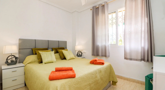 Апарт-Отель Luxury Beach Vacation La Mata, Забронировать Апарт-отель Торревьеха Коста-Бланка, рядом с Molino del Agua Park Municipal Natural Park