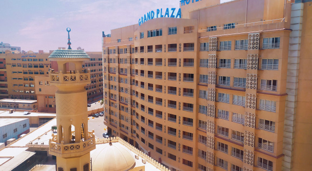 Отель The Grand Plaza