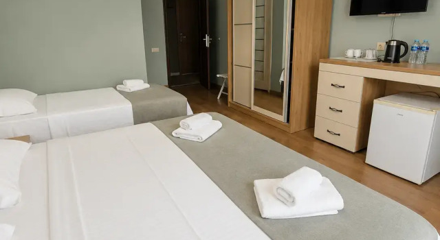Полулюкс Отель Kobuleti Garden Inn