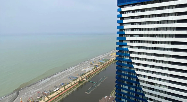 Трёхместный номер Superior с балконом и с красивым видом из окна ORBI CITY Hotel Sea View